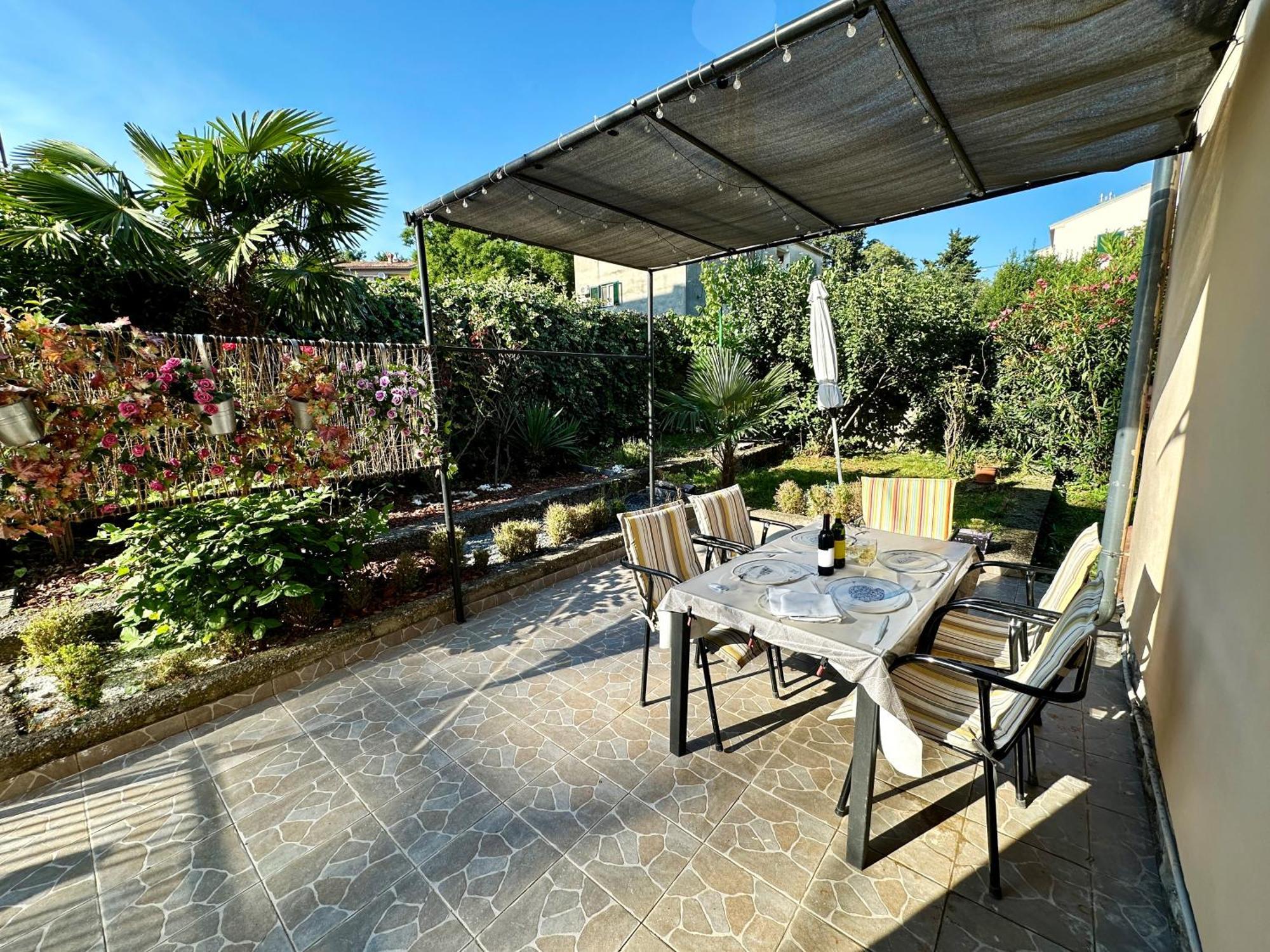 Cute Apartment In Rijeka Near Beach With Parking Extérieur photo